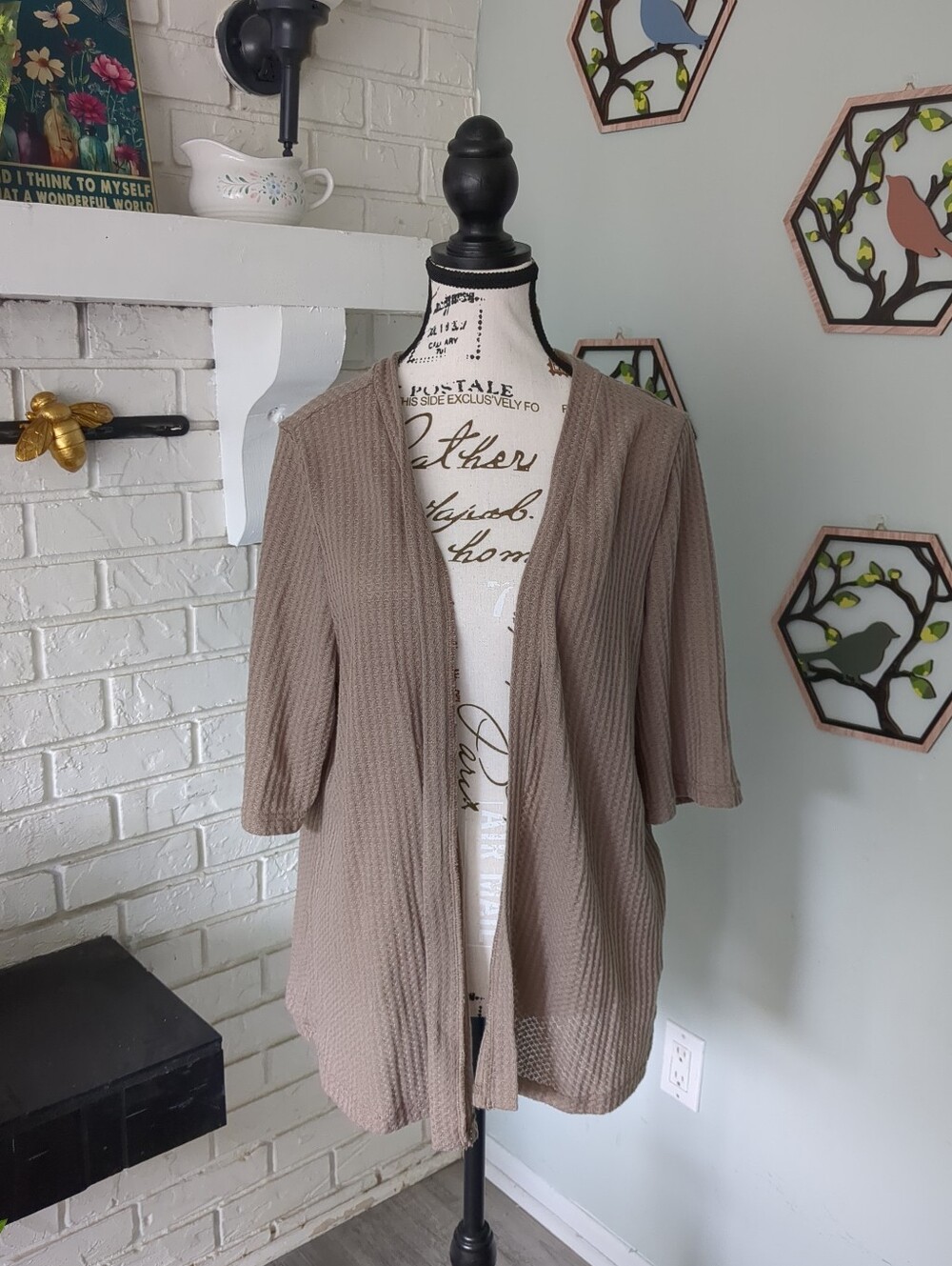 **3/$10** Shein Curve Shrug Size 1XL